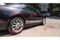 mustang2